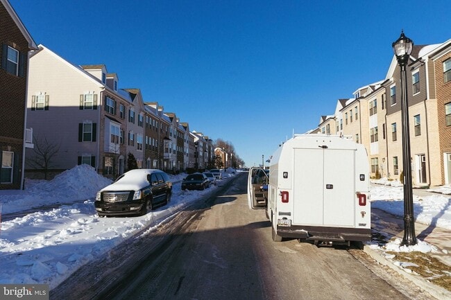 Photo - 10630 Meridian Hill Way