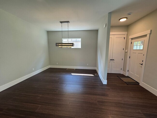 Photo - 418 20th Ave