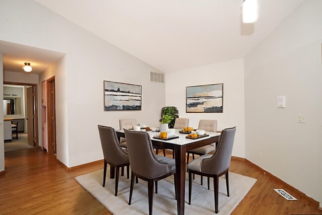 Dining Room - 131 Red Fox Ln Unit #C