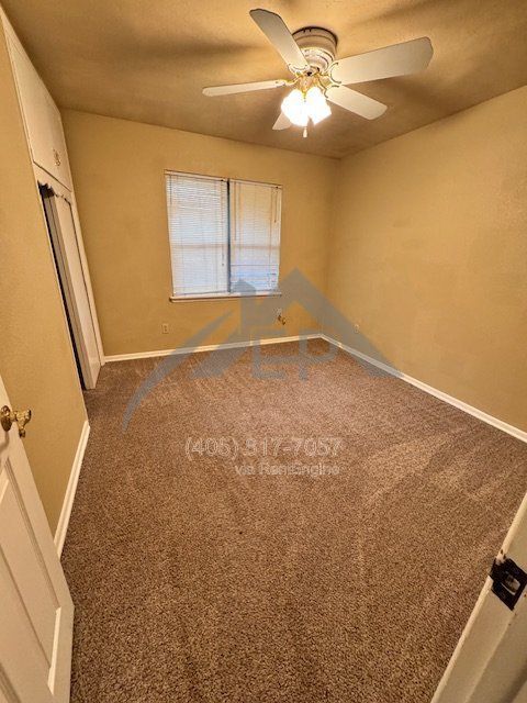 Photo - 2829 Lakeside Dr