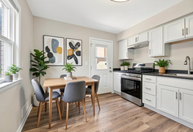 Photo - 11817 W North Ave