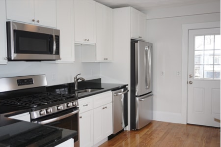 Photo - 254 Ash St Unit 4