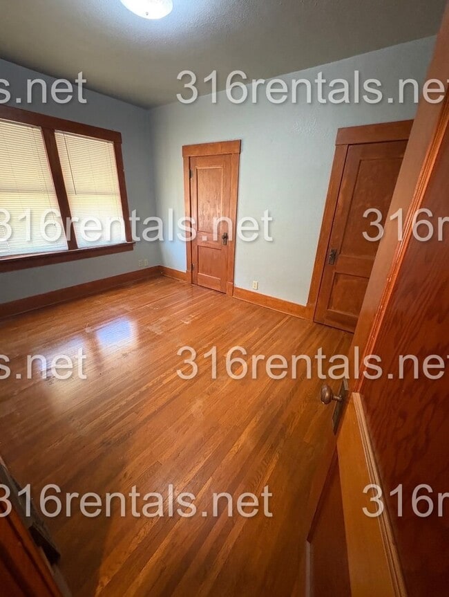 Photo - $995 - 3 bed 1 bath - Single Family Home