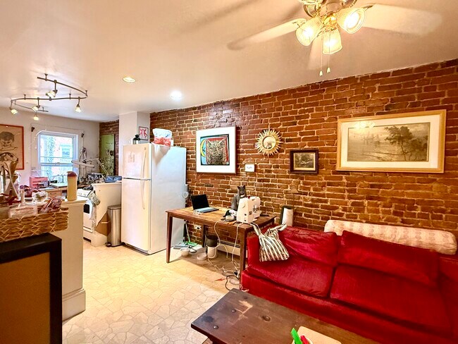 Photo - 4 Mead St Unit 1A