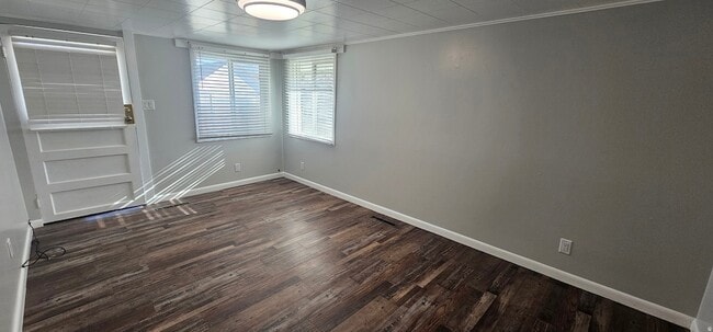 Photo - 545 S Carbon Ave