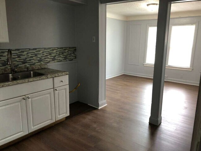 Photo - Charming Renovated 2-Bedroom Lower Unit – Section 8 Welcome