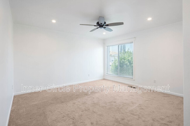 Photo - 2225 Mt Whitney Dr