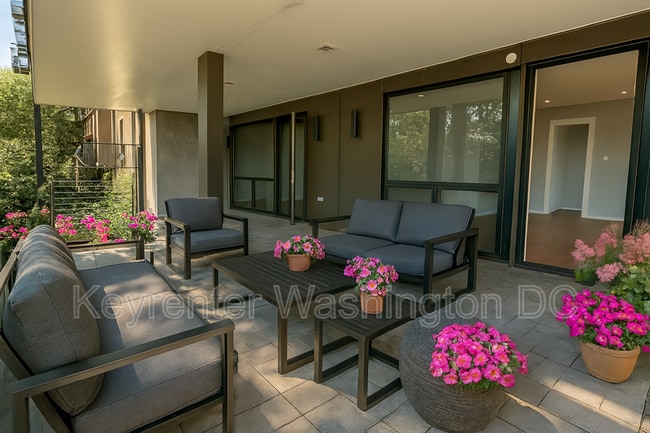 Building Photo - 1460 Belmont St NW Unit B04