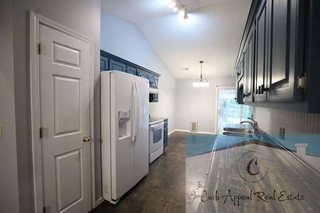 Photo - Spacious 3 bed 2 bath home - Nettleton!