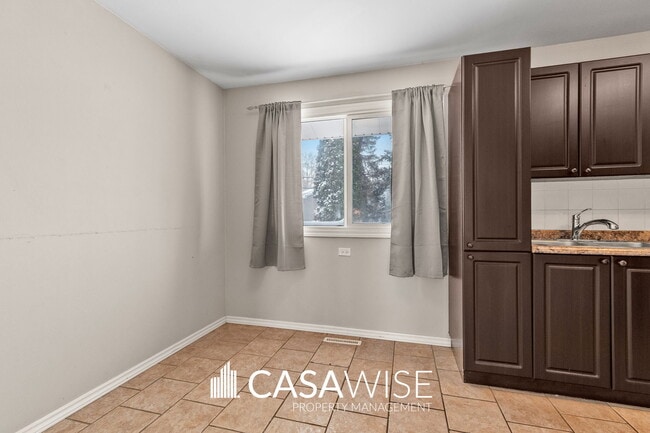 Photo - 10434-10164 164 St NW