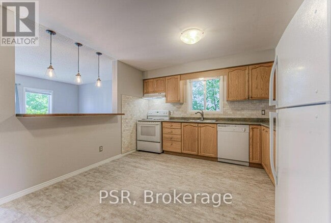 Photo - 506 Chablis Dr