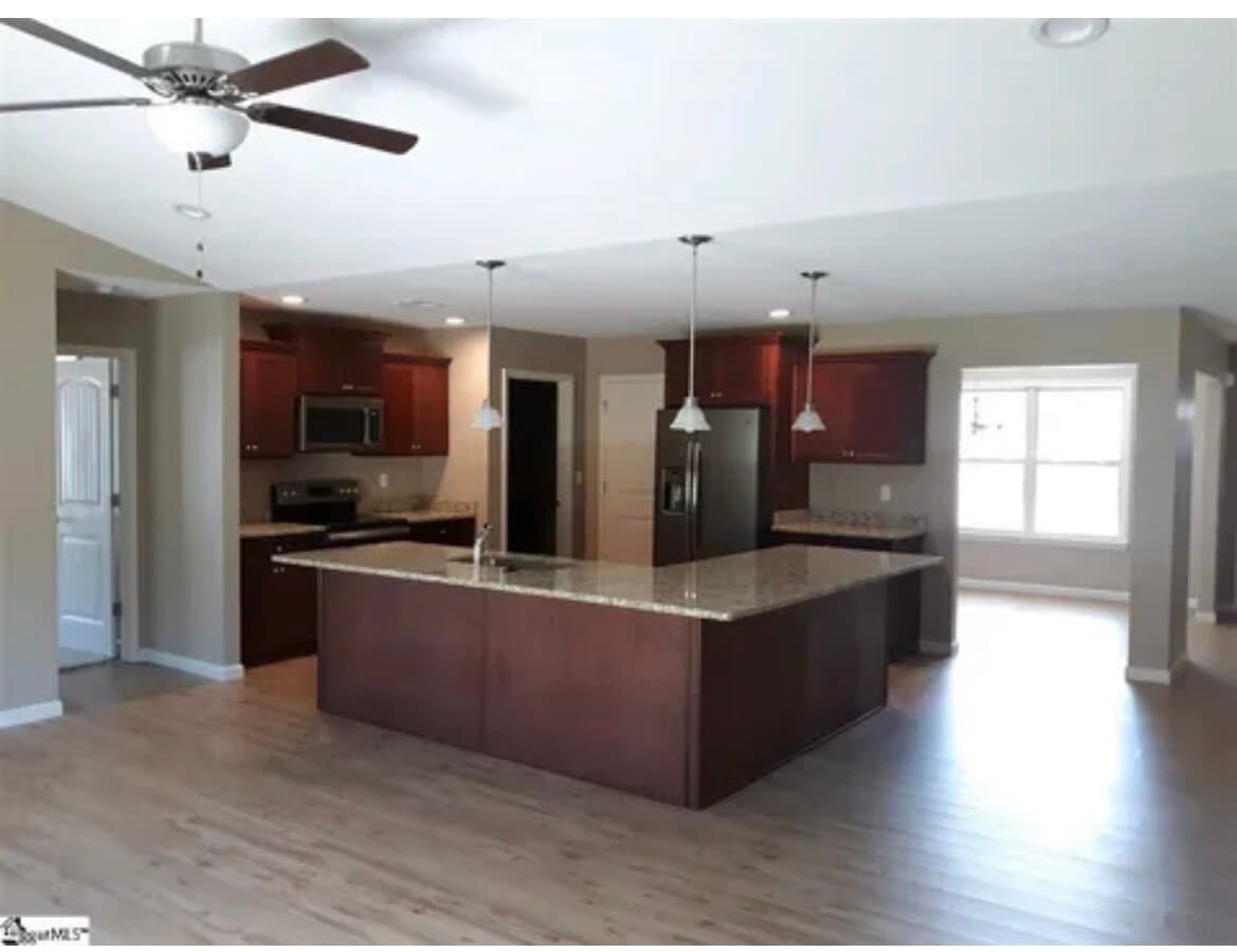 Photo - 121 Sleepy River Rd