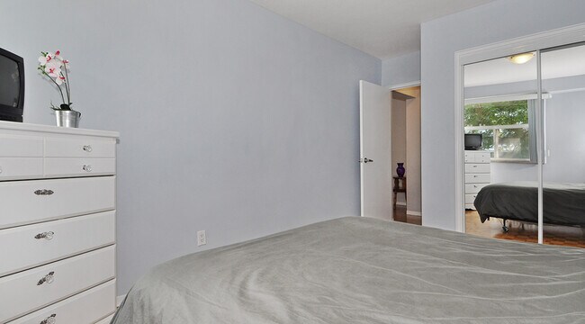 Photo - Central Park Terrace (A) Unit 00606