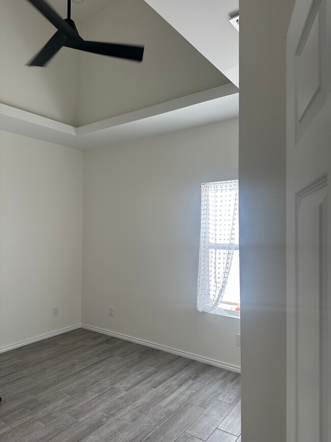 1521 Karen Dr Unit C