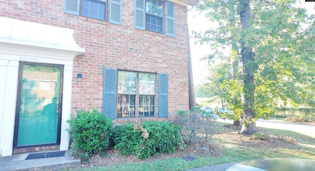 Photo - 529 Cambout St