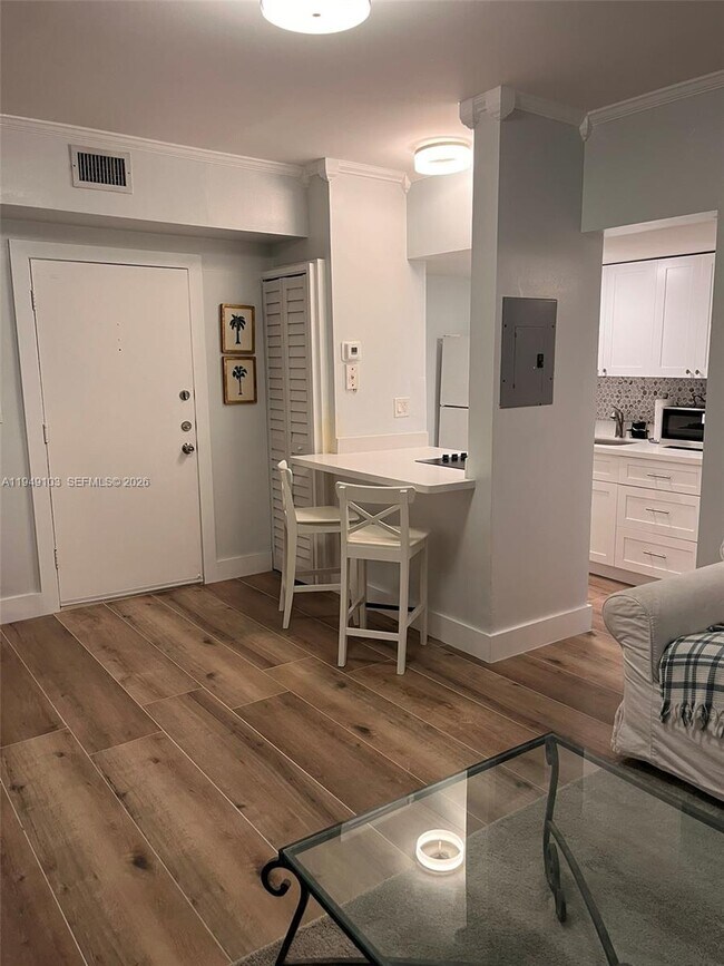 Photo - 750 Pennsylvania Ave Unit 4