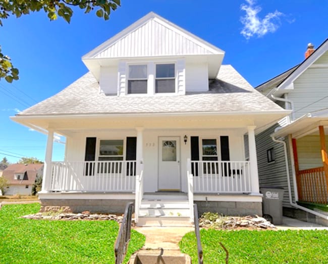 Building Photo - 3 Bed 1 Bath