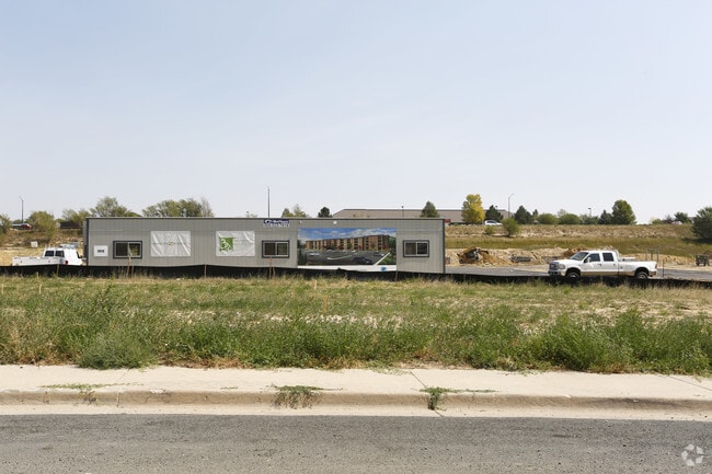 Photo - Peakview Trails