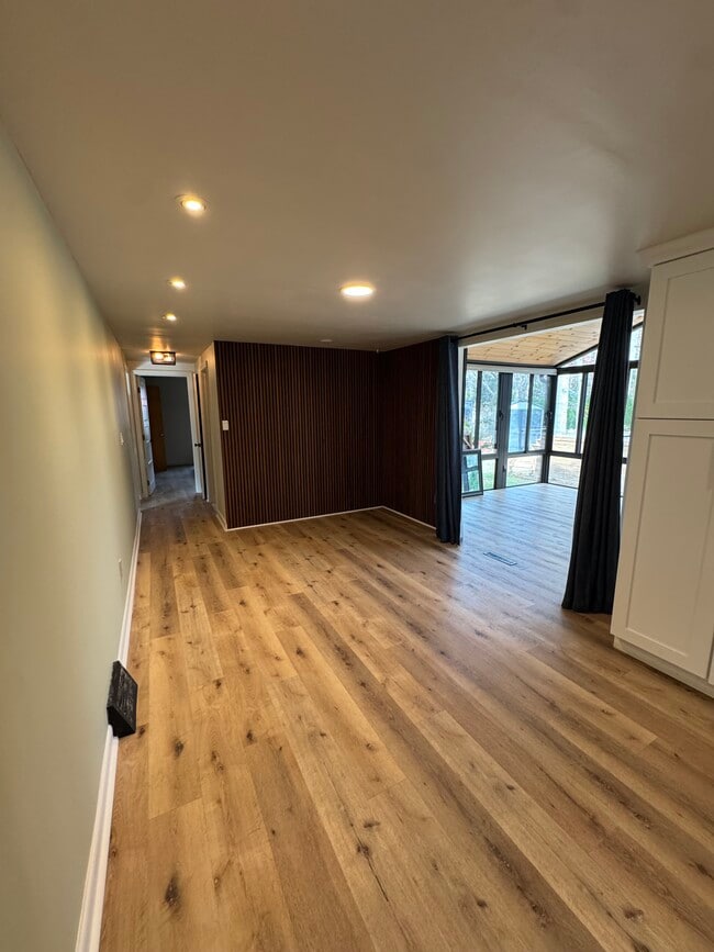 Photo - 3 Elliot Way