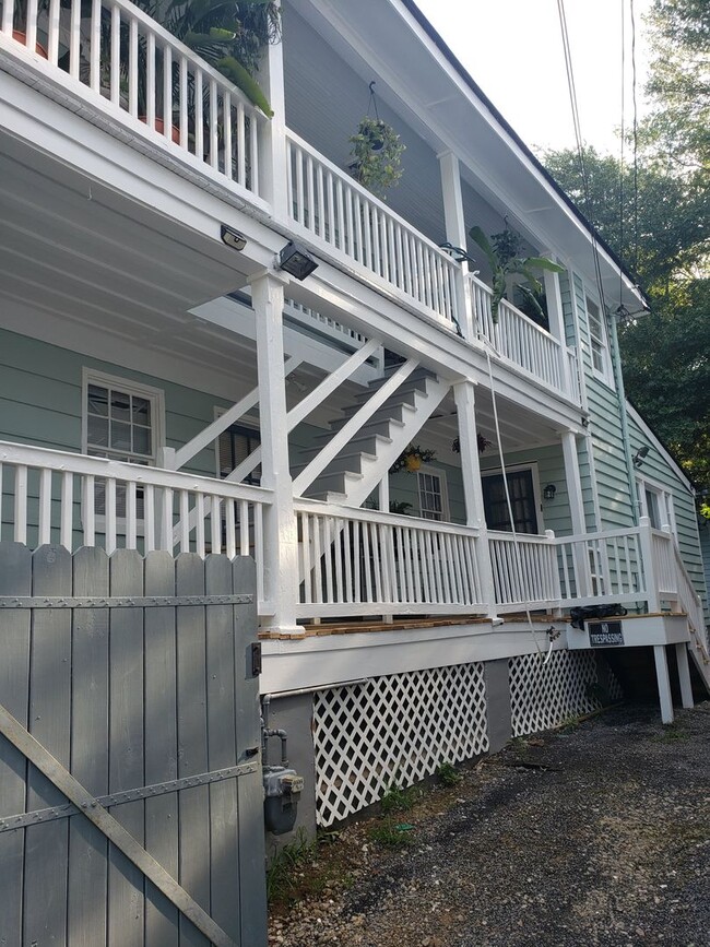 Photo - 72A Unidad A