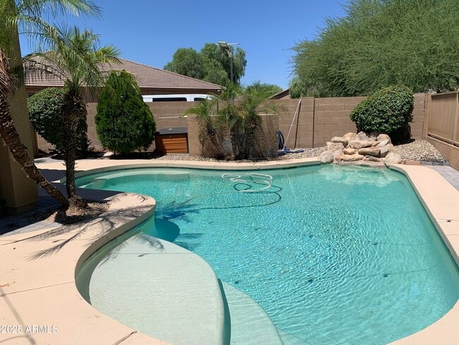 Photo - 9018 W Superior Ave