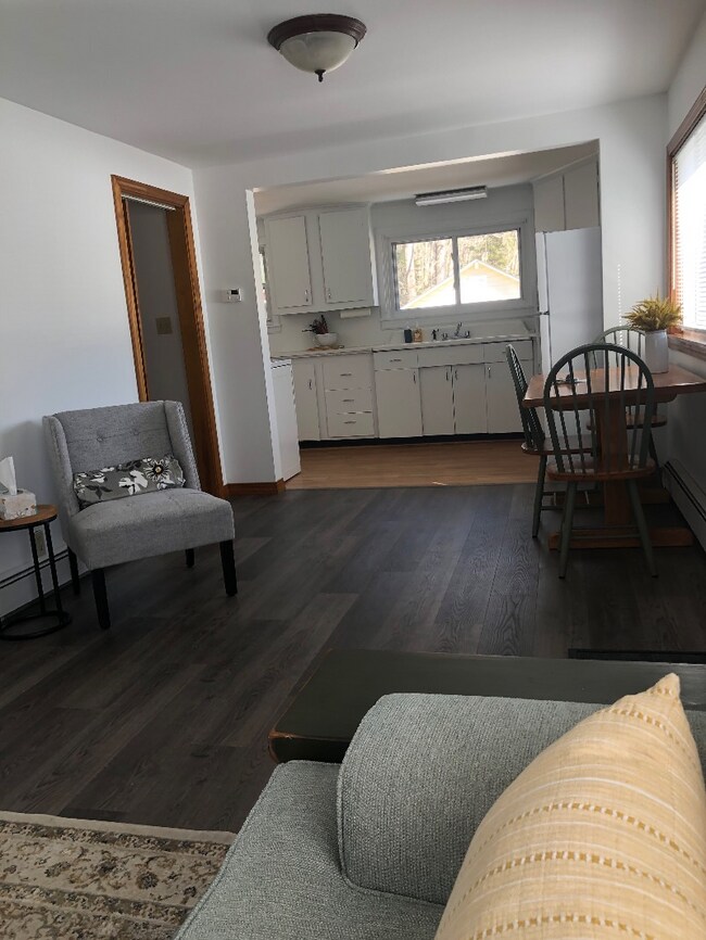 Photo - 1424 Sabattus St