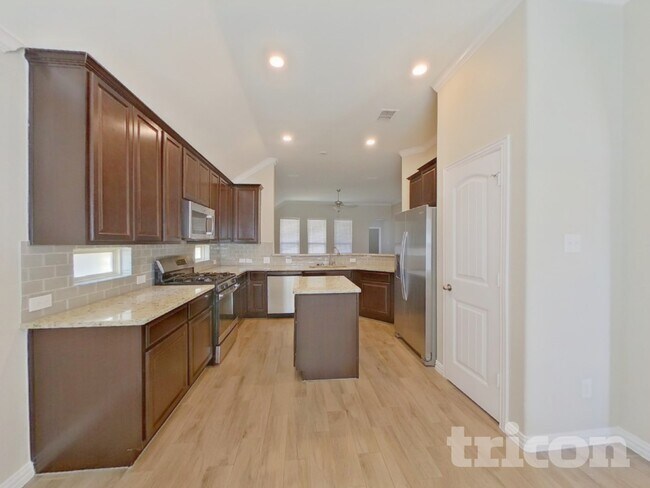 Photo - 14729 Rocky Face Ln