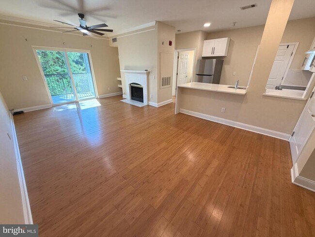 Photo - 1571 Spring Gate Dr. Unit 6206