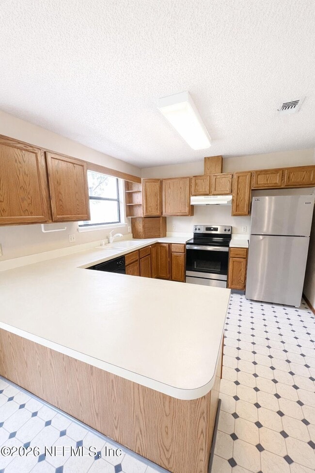 Photo - 2916 Justin Ct