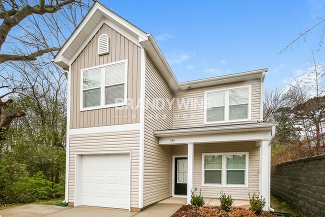 Photo - 309 Centre St