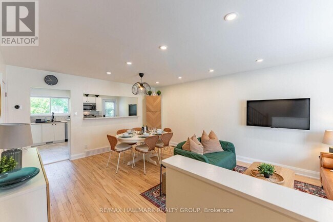 Photo - 820 Grenon Ave