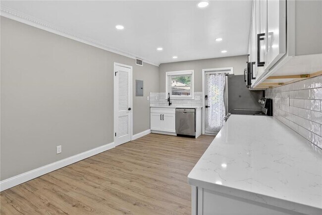 3510 Roswell Rd NW Unidad TWO-E