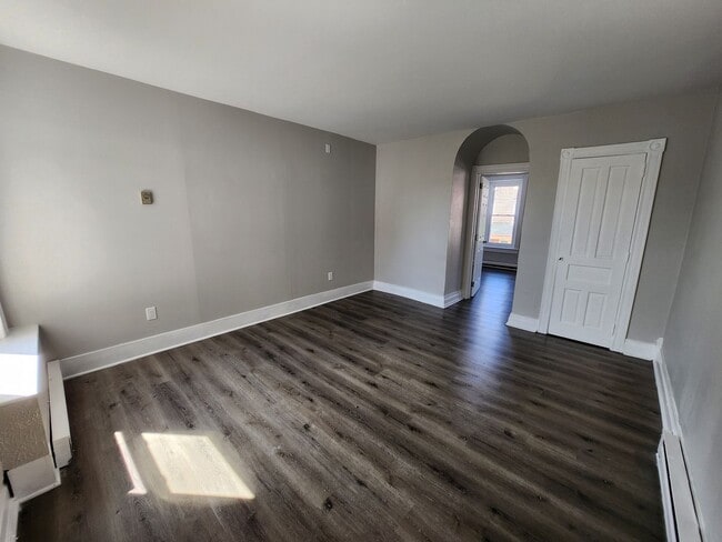 Photo - 117 N Franklin St Unit 2