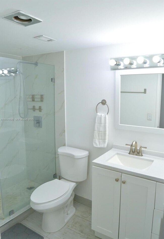 Photo - 1470 NE 125th Terrace Unidad 504