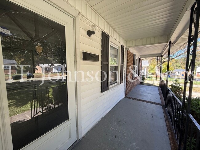 Photo - Charming 4 Bedroom in Winston Salem