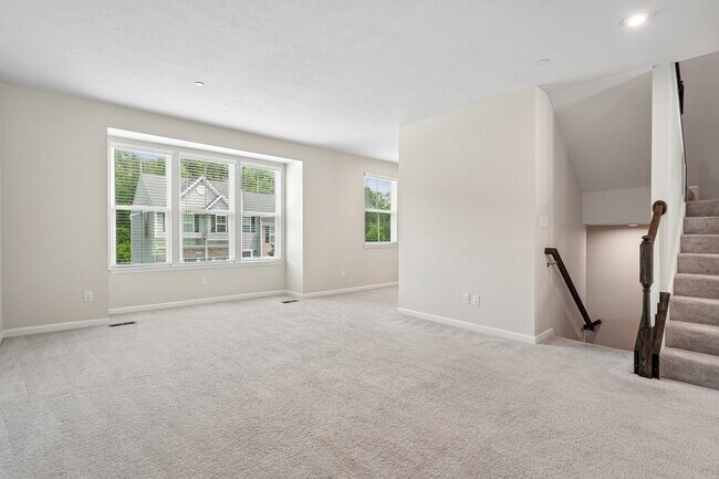 Family Room - PLAZA