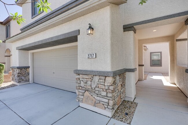 Photo - 2717 Rimbaud St
