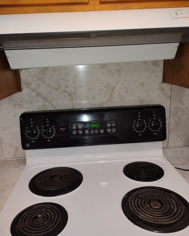 Photo - 18 Spring St