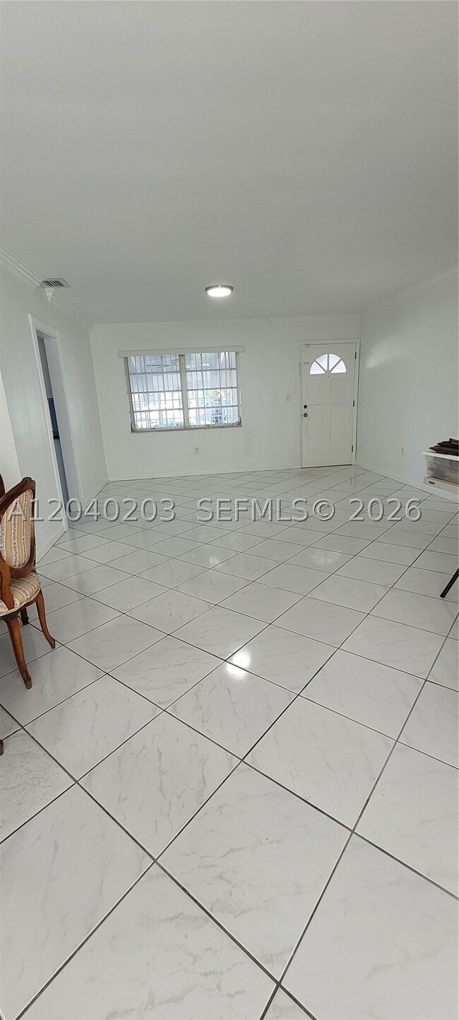 Photo - 5200 SW 89th Pl