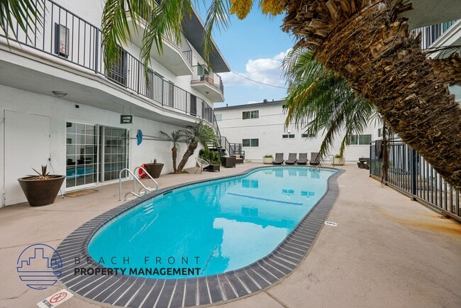 Photo - Newport Terrace Apartments