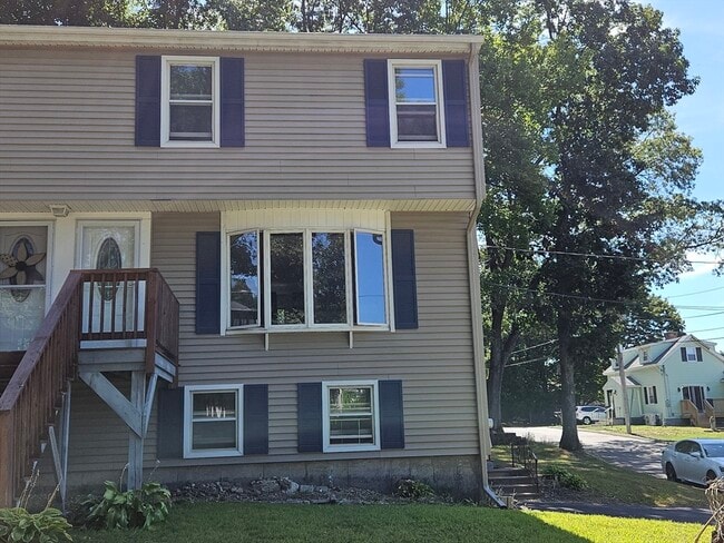 Building Photo - 26 E Worcester St Rental