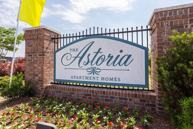 Photo - Astoria Apartments