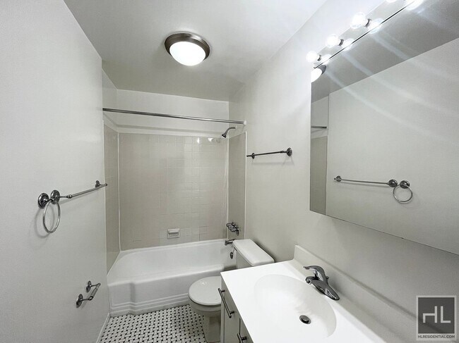 Photo - EAST 36 STREET Unit 11D