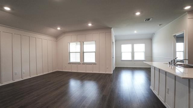 Photo - 807 Old Blf Ln