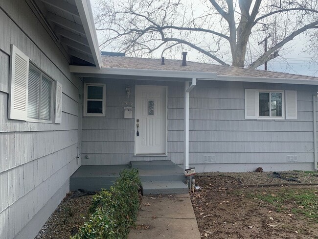 Photo - 3 bedroom home with new floors
