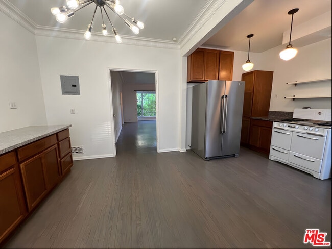 Photo - 1441 Hayworth Ave Rental