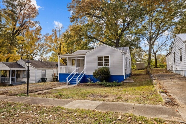 Photo - 7404 Paris Ave