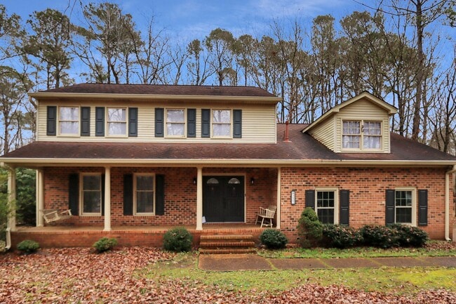Photo - 227 Aspen Blvd