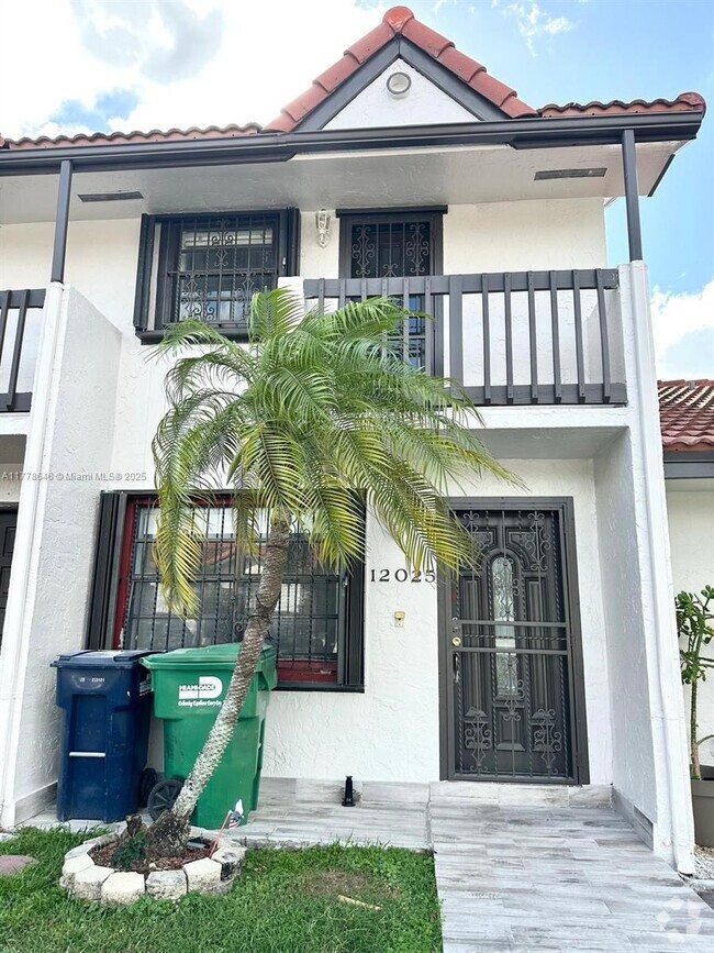 Building Photo - 12025 SW 10th St Rental