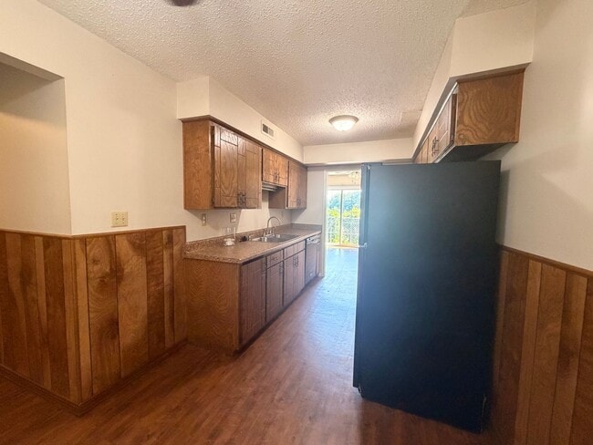Photo - 1006 S Inglewood, Apt 1-18